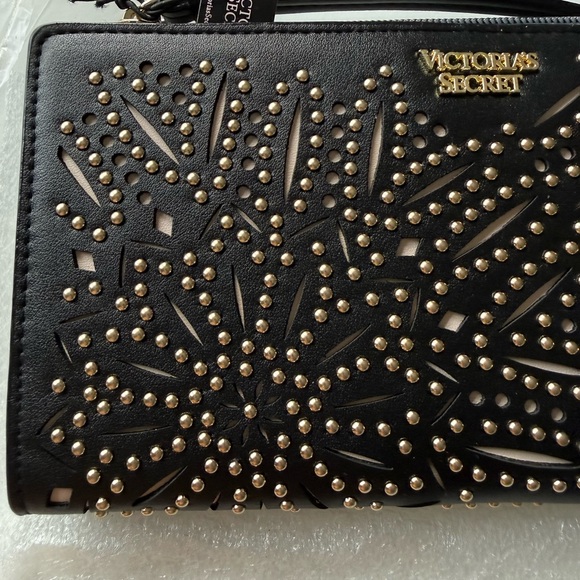 New Victoria's Secret laser cut black wallet - Picture 2 of 5